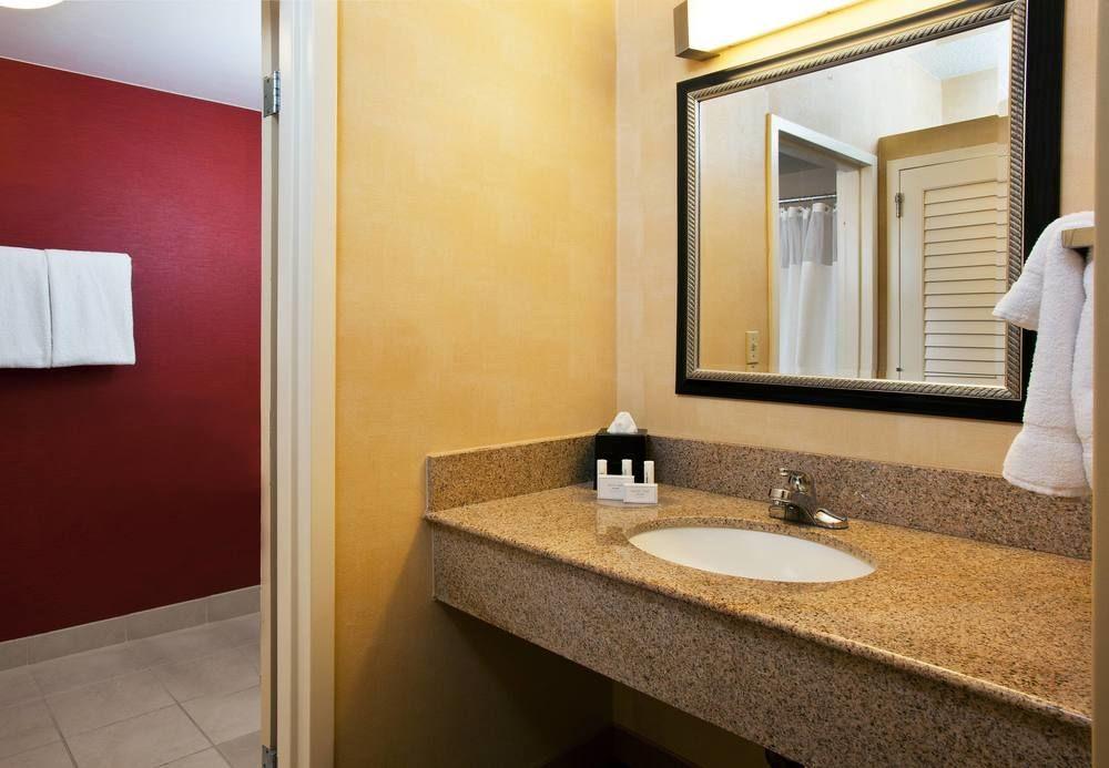 Courtyard By Marriott Boulder Hotel Buitenkant foto
