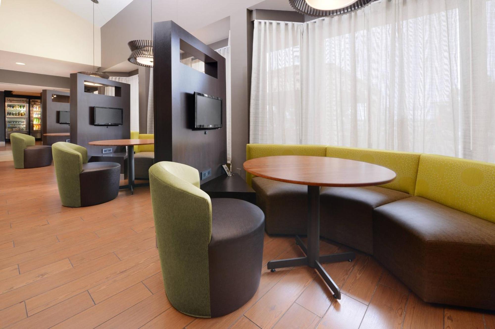 Courtyard By Marriott Boulder Hotel Buitenkant foto