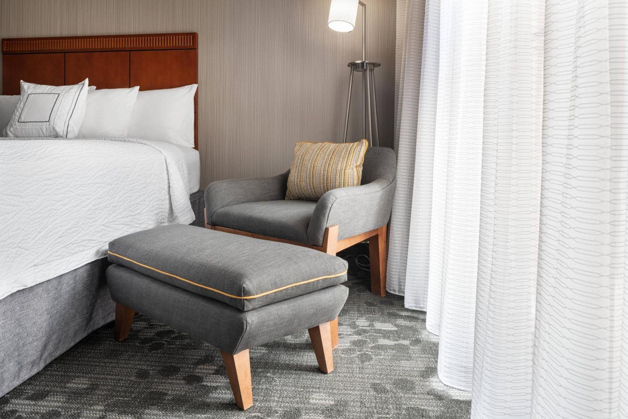 Courtyard By Marriott Boulder Hotel Buitenkant foto
