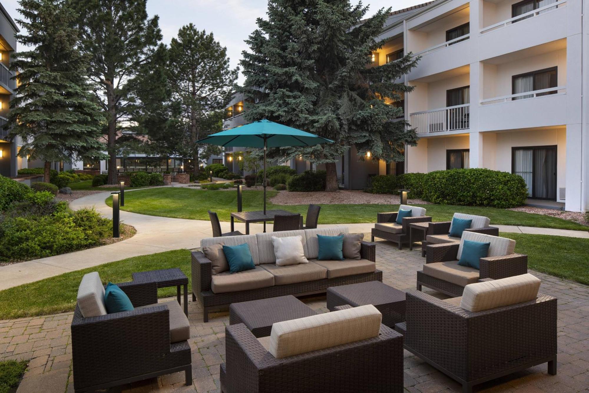 Courtyard By Marriott Boulder Hotel Buitenkant foto