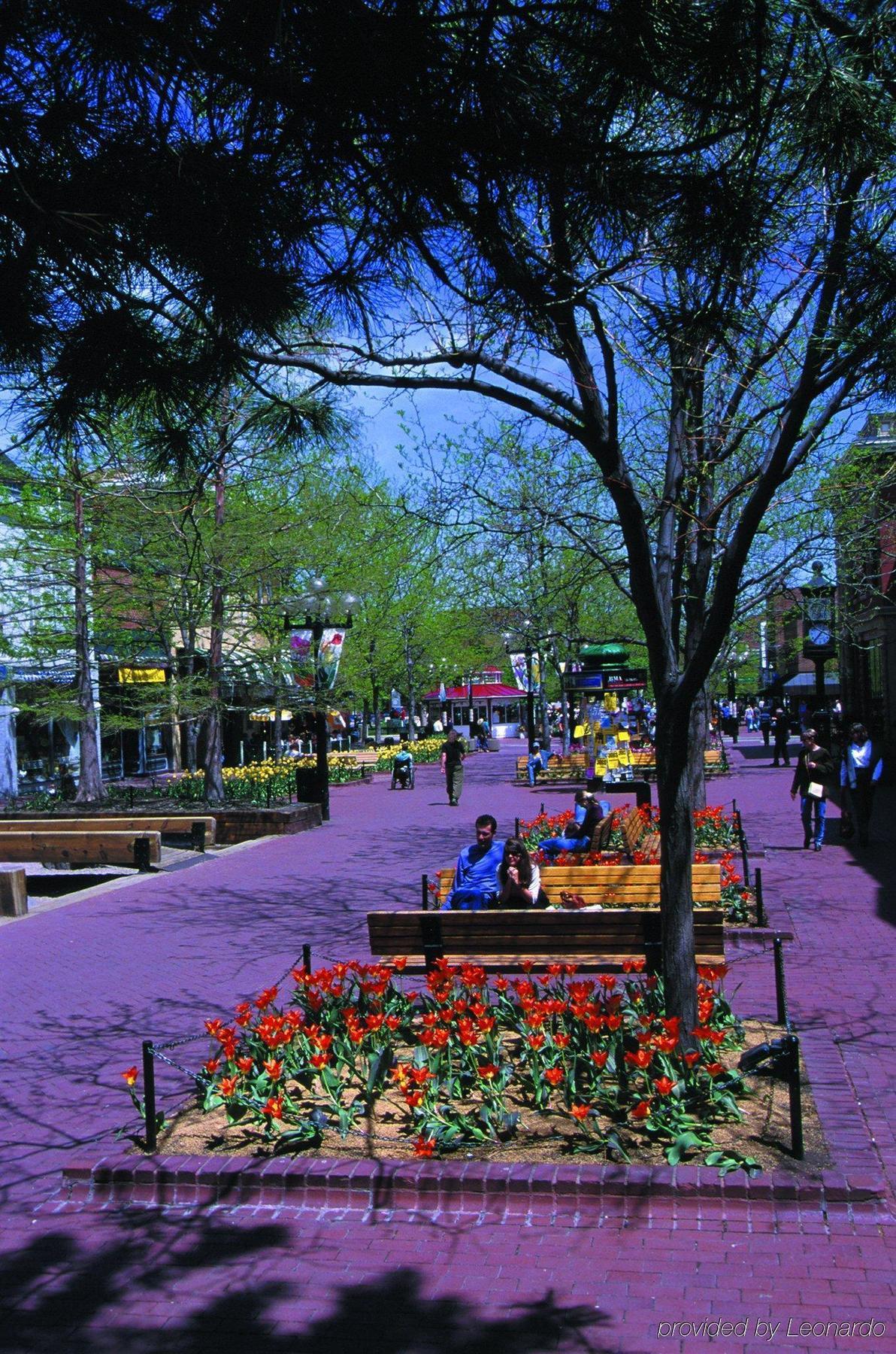 Courtyard By Marriott Boulder Hotel Buitenkant foto